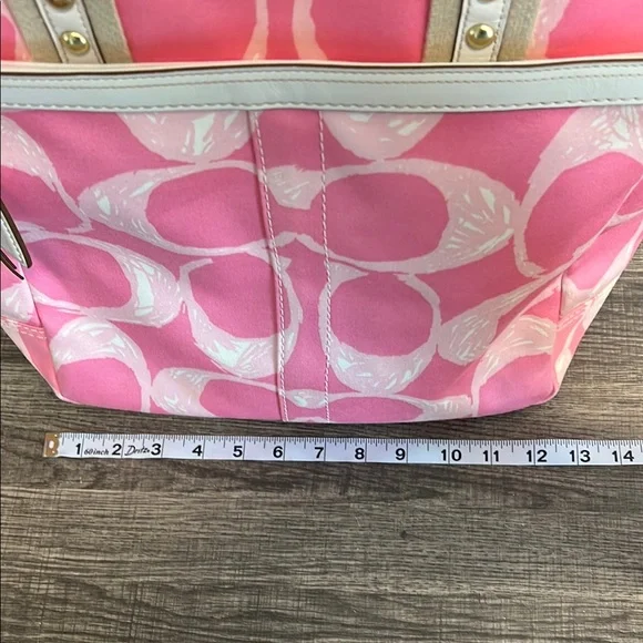 ⚜️Coach Signature Pink Canvas Tote Bag 💕 - Picture 9 of 11